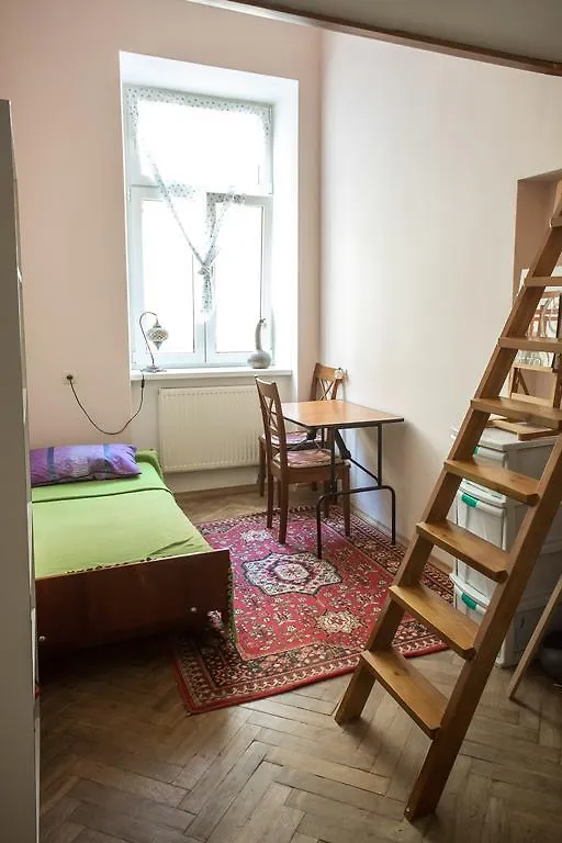Magic Bus Hostel Львов