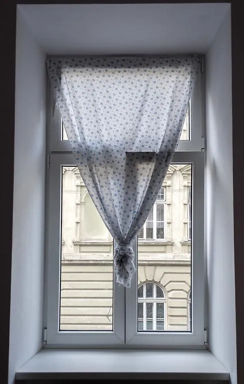 Magic Bus Hostel Львов